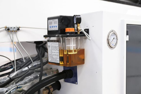 oil cooling system.jpg